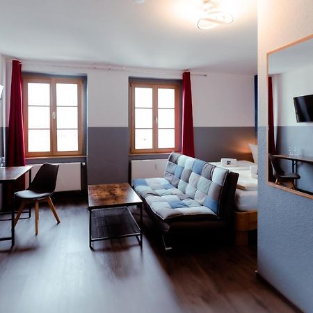 Restaurant Und Pension Alberthafen ドレスデン エクステリア 写真